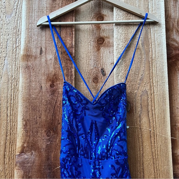 Cobalt Blue Sparkly Sequin Lace-Up Mini Dress 🌿 - Picture 4 of 10